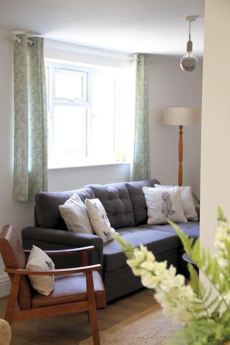 Owl - Cosy Cotswolds Stone Escape, Dog Friendly Holiday home
