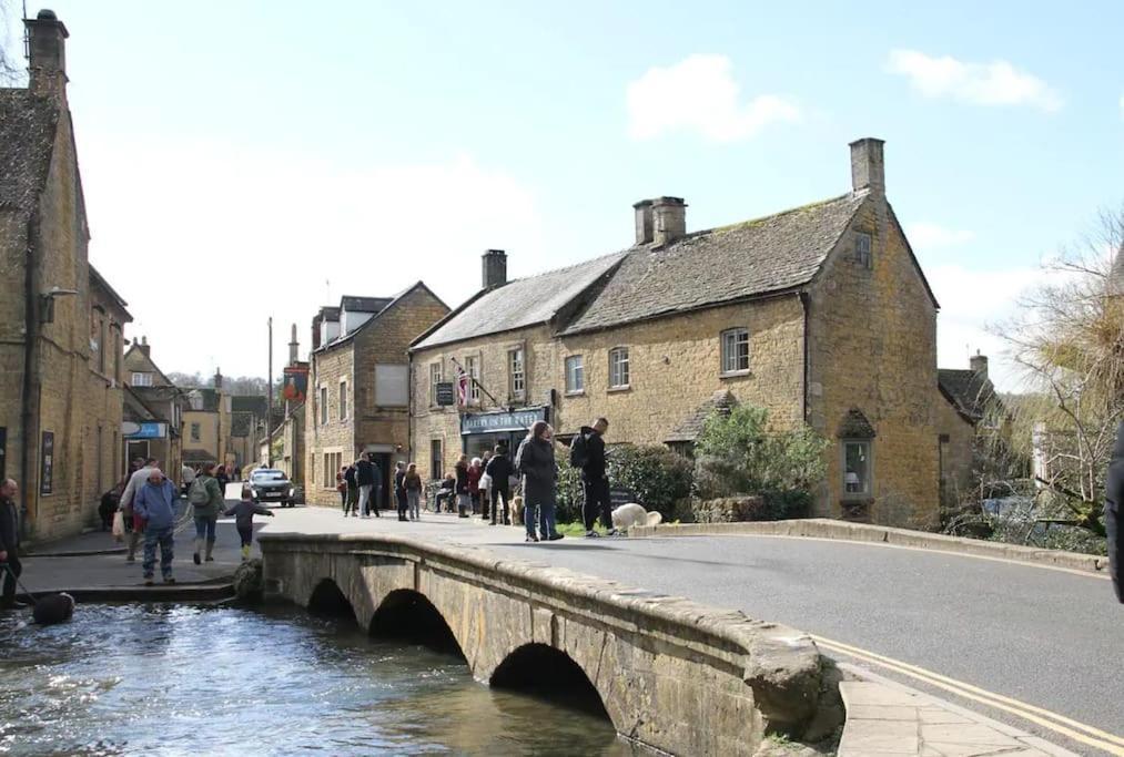 Owl - Cosy Cotswolds Stone Escape, Dog Friendly *